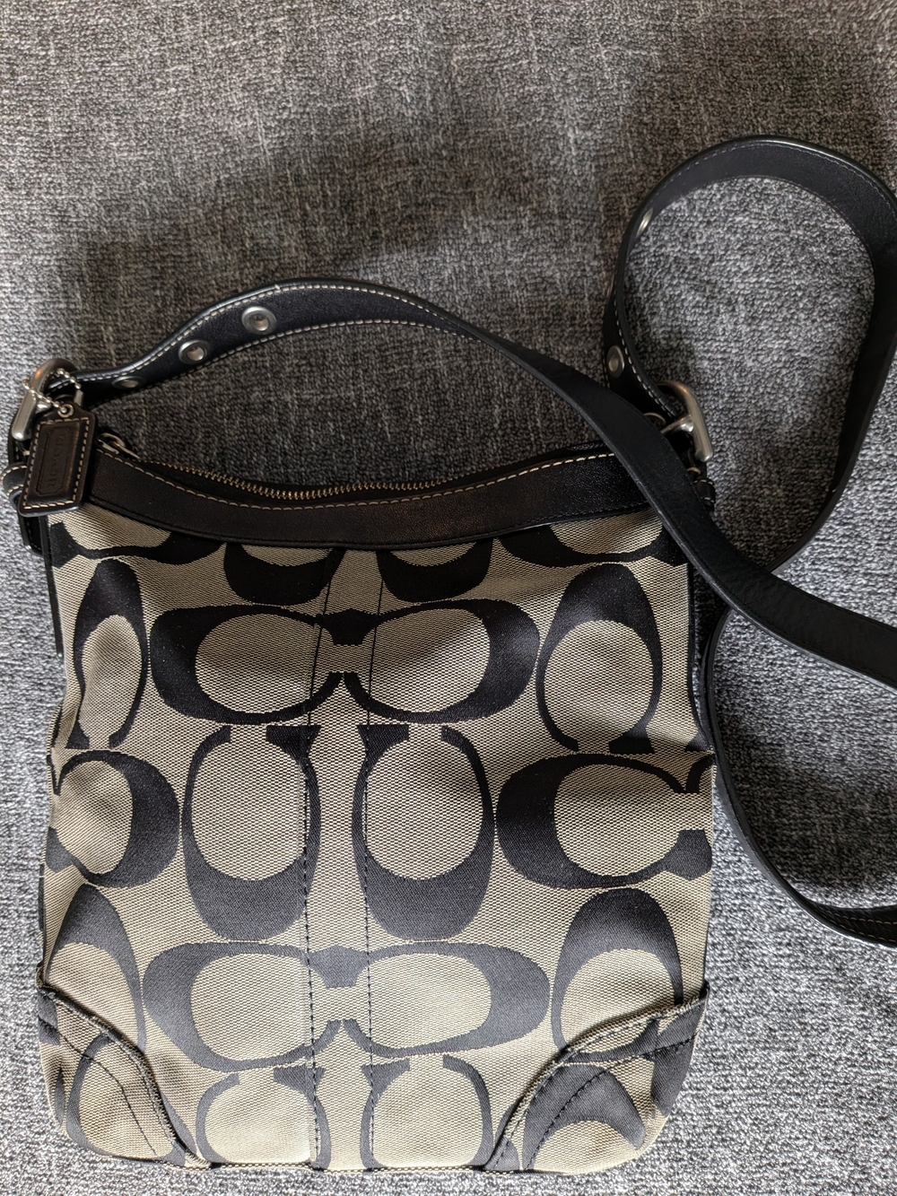 Coach Signature Canvas Crossbody Bag
